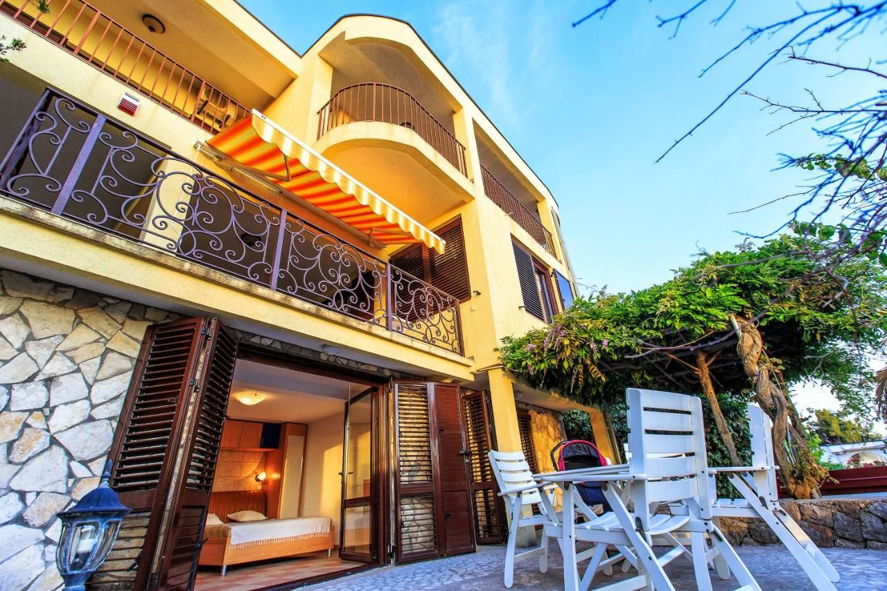 Виллы Lizayuna Добра-Вода-17