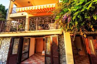 Виллы Lizayuna Добра-Вода Вилла с видом на море-13